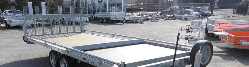 Reboque de plataforma LIDER com rodas – PTAC: 3 500 kg – 2 eixos travados – 506 x 215 cm
